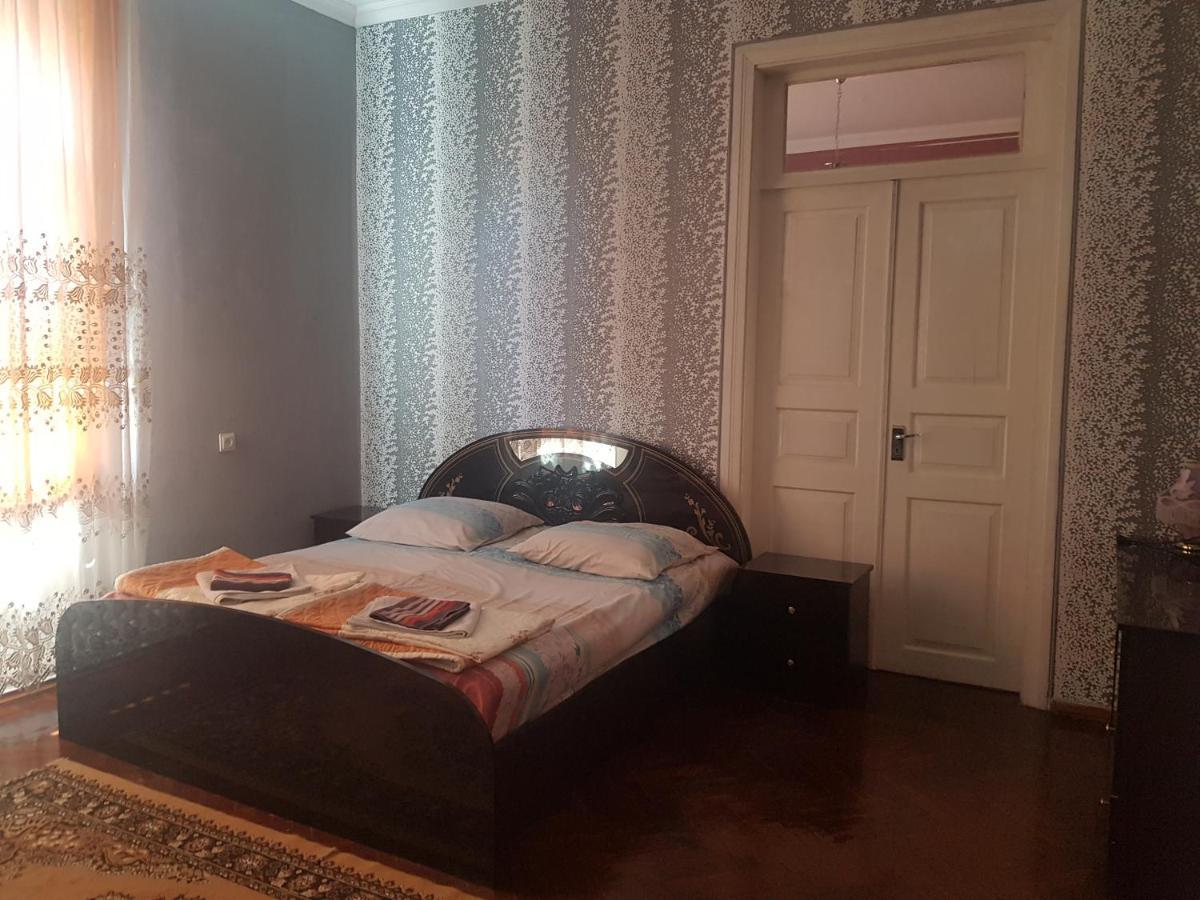 Guest House Adigeni Екстериор снимка